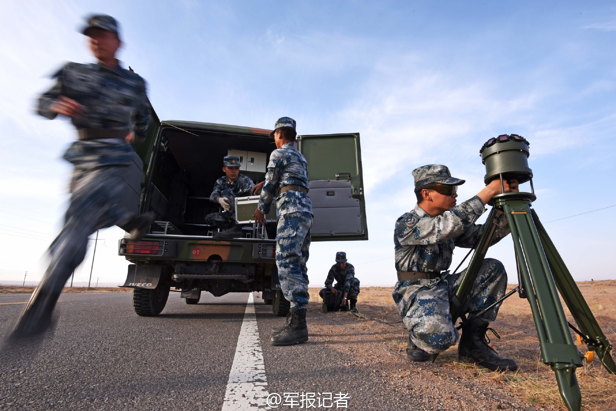 人民日报点评过的40首古诗词，首首经典，首首值得背下来 